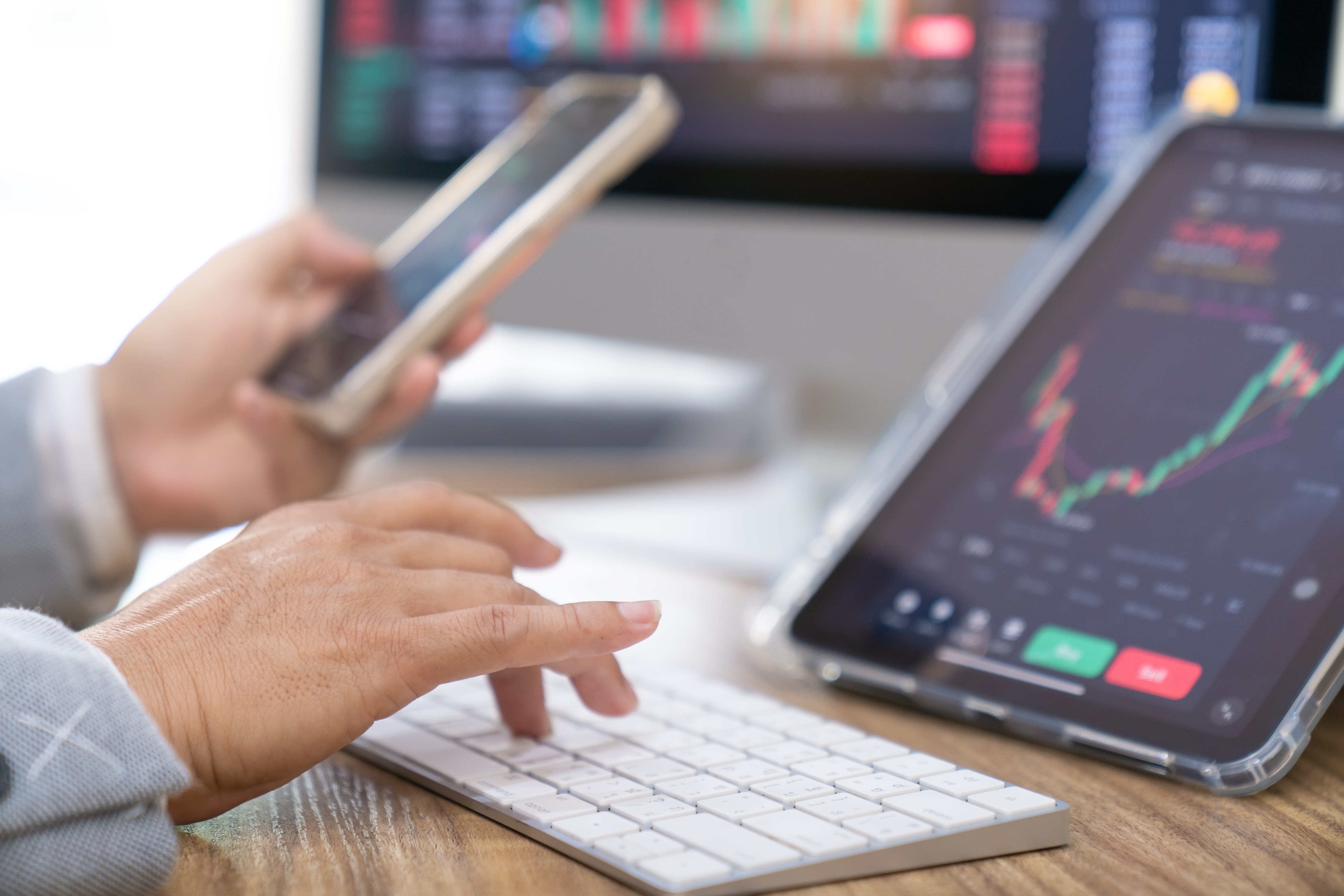 昔日興櫃股后變身千金股！新代狂飆近5%　衝上1045元天價