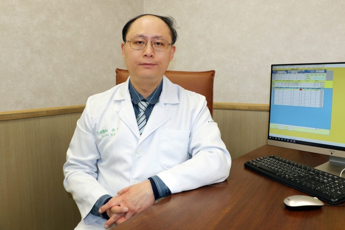 連夜加班不敵流感機場發病無法登機　醫師籲別忽視身體警訊